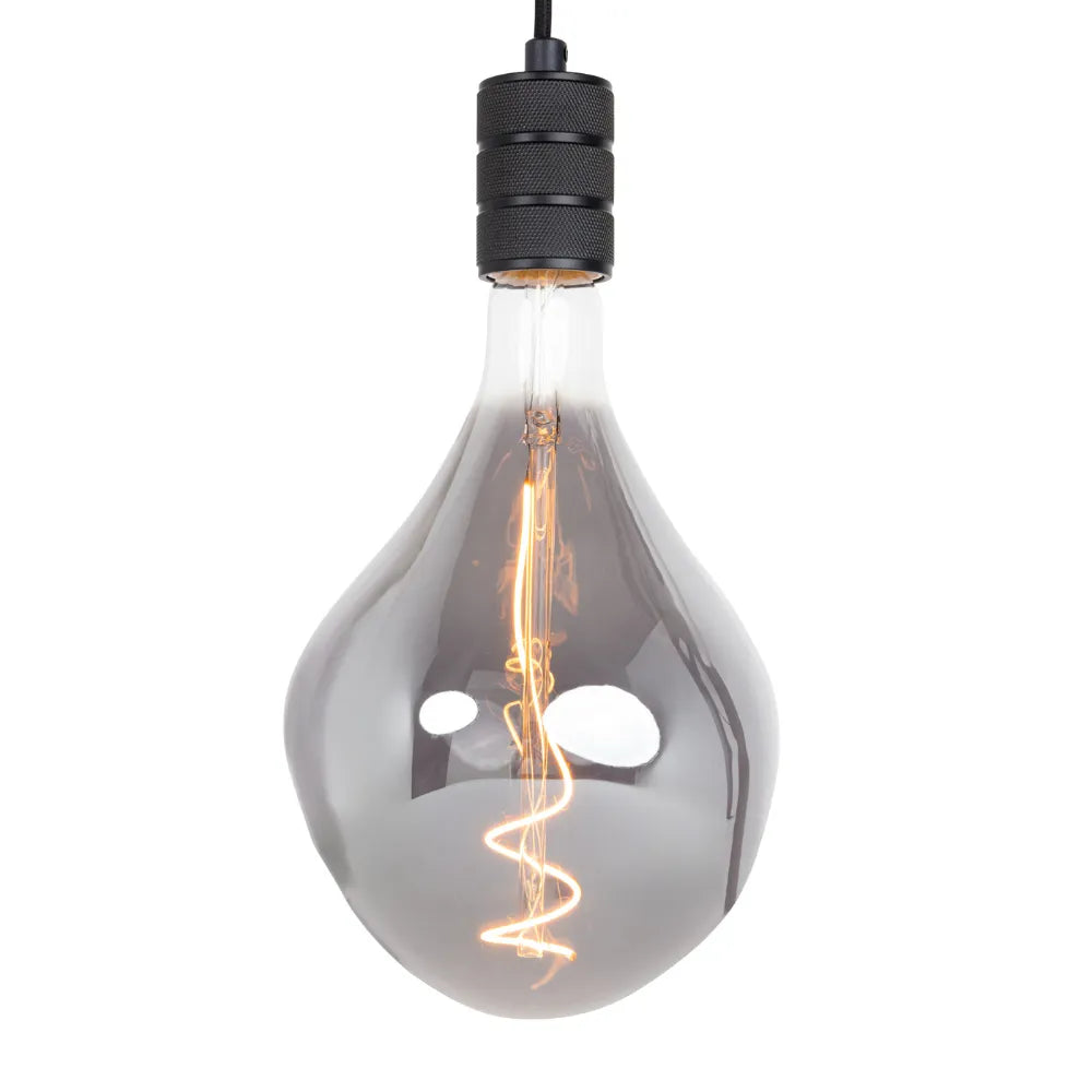 Zwarte fitting en rookglazen druppelhanglamp met zichtbare gloeidraad